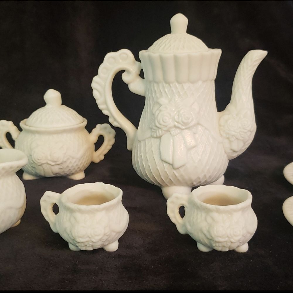 Vintage 10 Pc Miniature Jade (Ceramic) Floral Tea Set - Picture 6 of 12